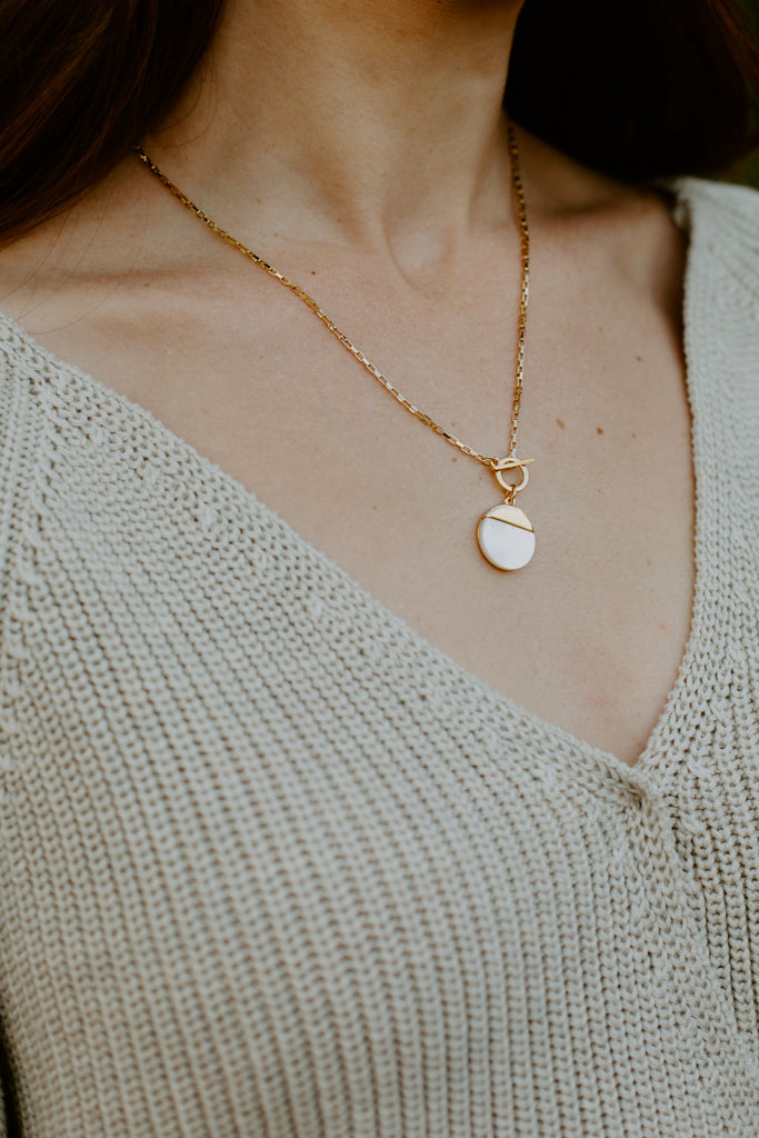 Oasis Toggle Necklace