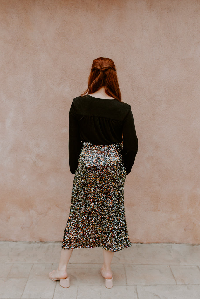 Woven Sequins Midi Skirt (Black)