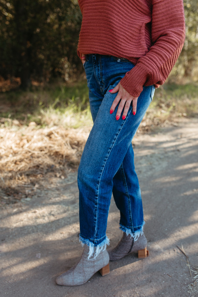 High Rise Relaxed Fit Jean