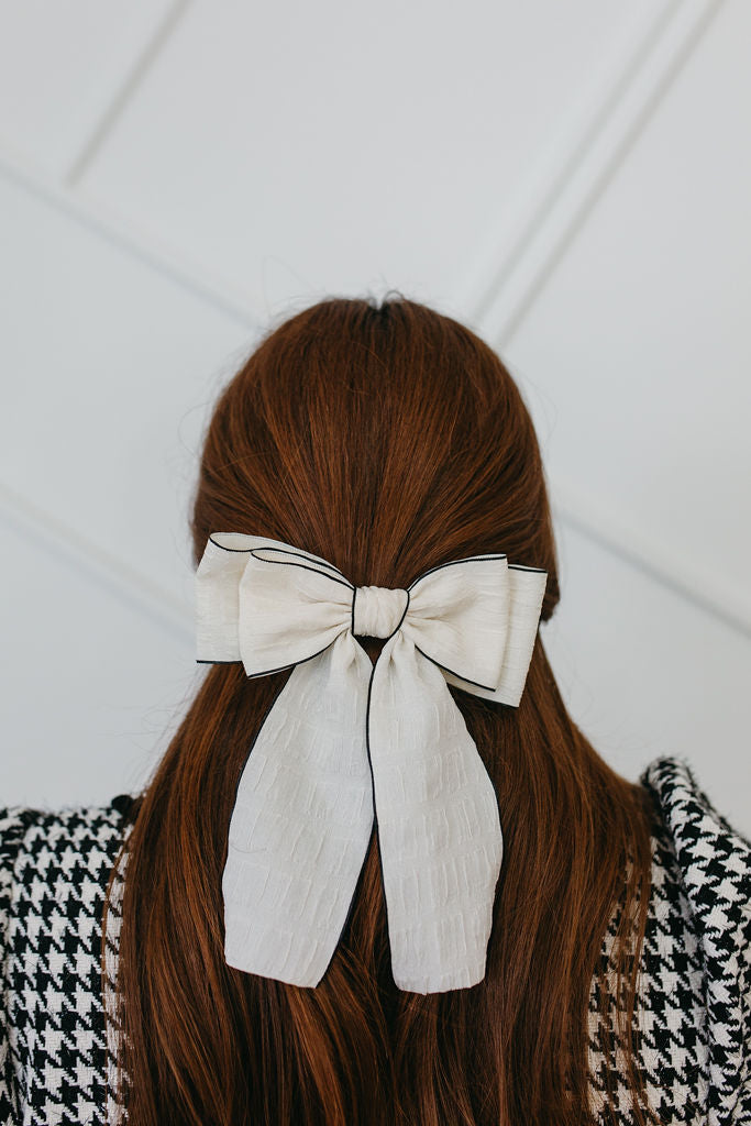 Kyra Bow Cream