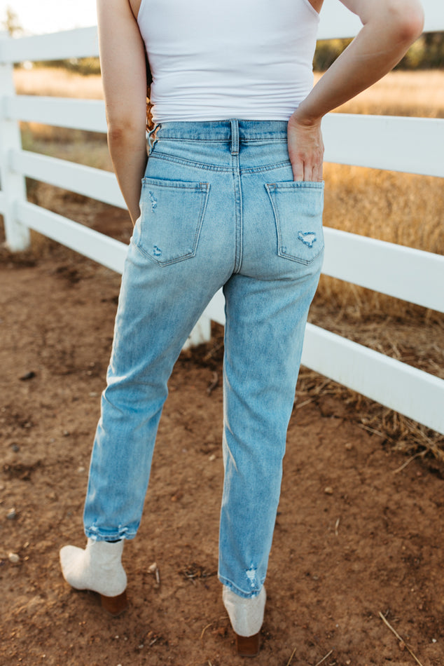 High Rise Slim Straight Jean