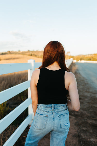 High Neck Cropped Tank Black